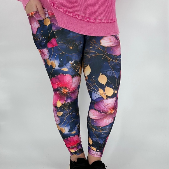 Floral Leggings with Pockets - Picture 1 of 3